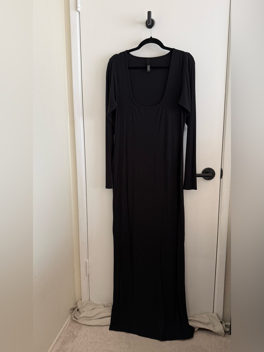 SKIMS Soft Lounge Long Sleeve Scoop Neck Maxi Dress Onyx Black NWOT